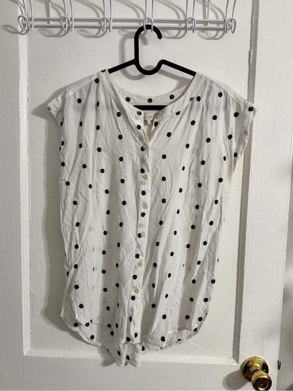 LOFT White Sleeveless Button-Front Top